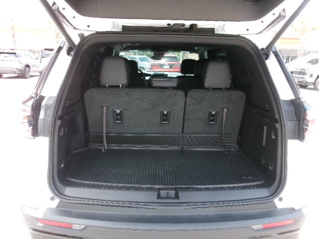 2024 GMC Acadia AT4