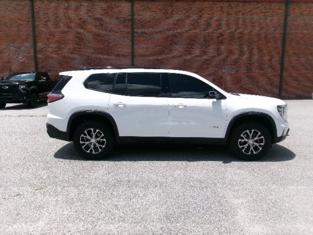 2024 GMC Acadia AT4