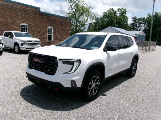 2024 GMC Acadia AT4
