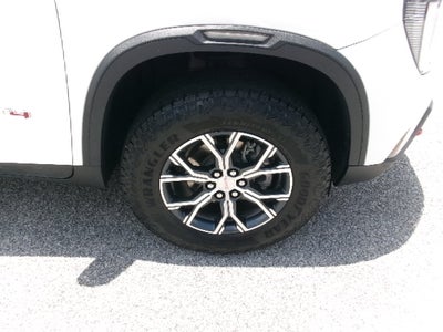 2024 GMC Acadia AT4