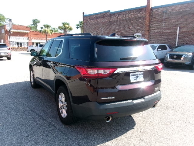 2021 Chevrolet Traverse LT Cloth