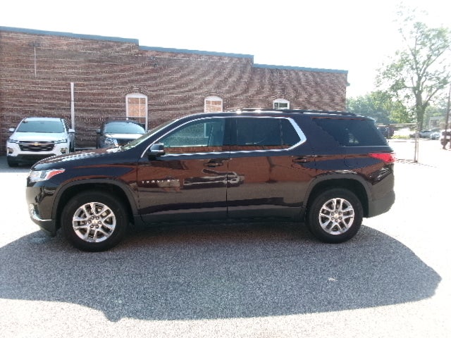 2021 Chevrolet Traverse LT Cloth