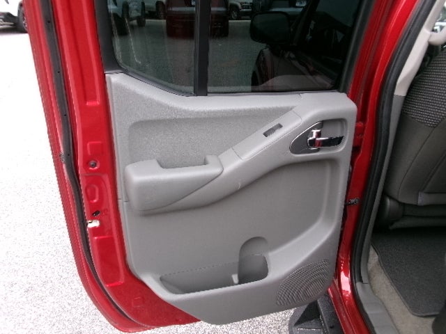 2013 Nissan Frontier Desert Runner