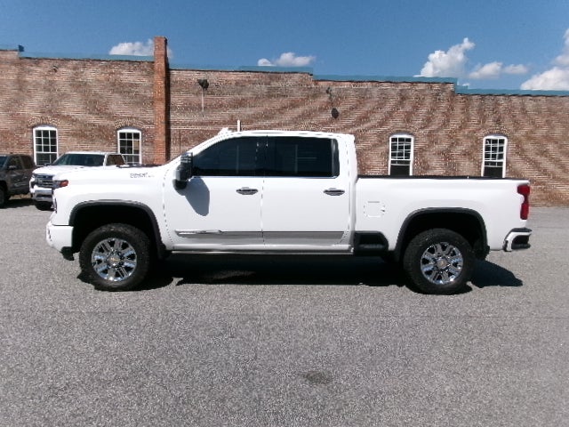 2024 Chevrolet Silverado 2500 HD High Country